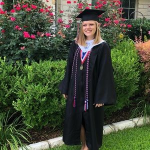 Meet your Posher, Ansley